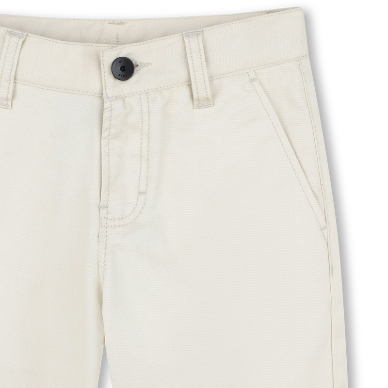 Gefütterte Chino-Bermudas BOSS 
                    JUNGE